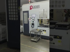 Maschine zum Schleifen von Kupferoberflächenhahnroboter / Industriepoliermaschine