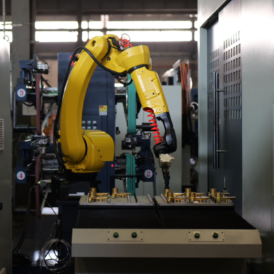 kaufen ABB Roboter zum Schleifen und Polieren von Metallgussteilen Online-Herstellung