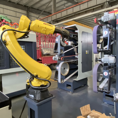 2 Schleifmaschinen Deburring Funktion Roboterpoliermaschine für glatte Veredelung