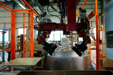 Niederdruck sterben Gießanlage 13T 350KG/H für industrielle Industrieproduktion