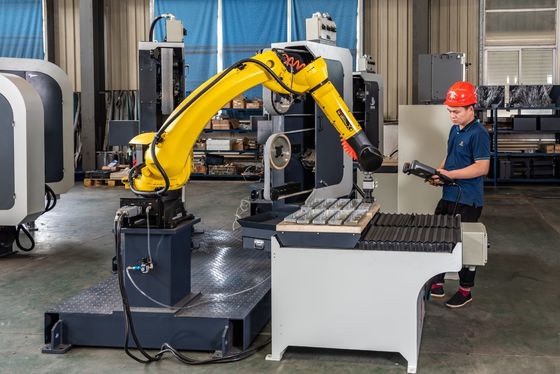 Golfclub Kopf Poliermaschinen Hardware Fertigung Plc & Touch Screen Control Cabinets Roboter Poliermaschine Schleifmaschine